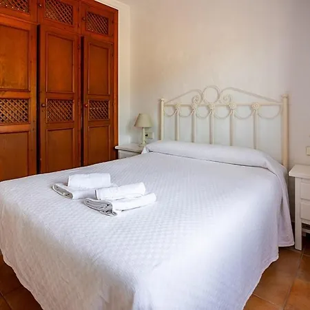 Hoyo 4 Zahara Apartment *